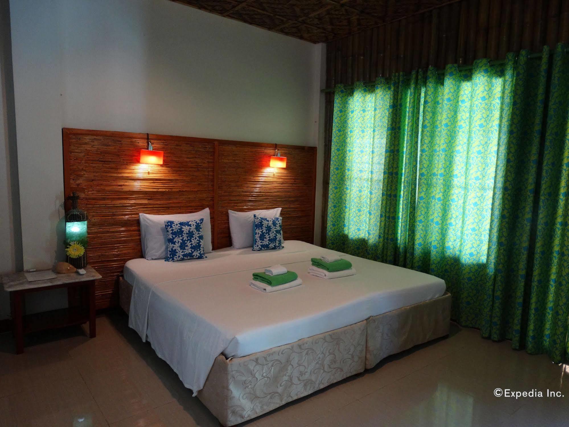 Mayfair Resort Panglao Extérieur photo