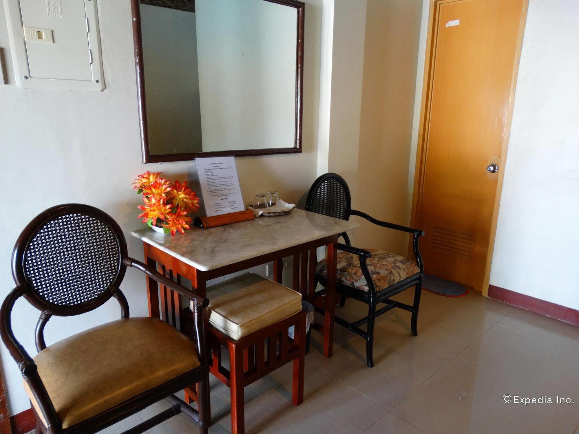 Mayfair Resort Panglao Extérieur photo
