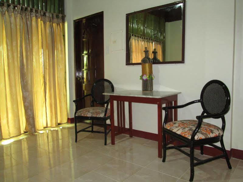Mayfair Resort Panglao Extérieur photo